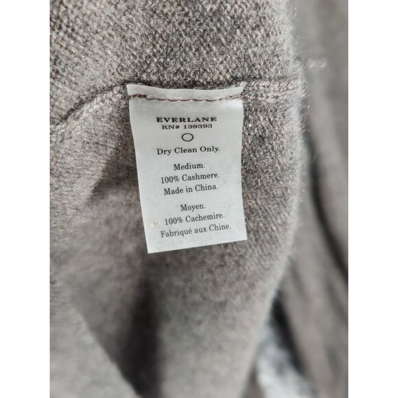 EVERLANE Sweater Womens SZ M 100% Cashmere Gray Long Sleeve Oversized Lagen Soft - Picture 8 of 8